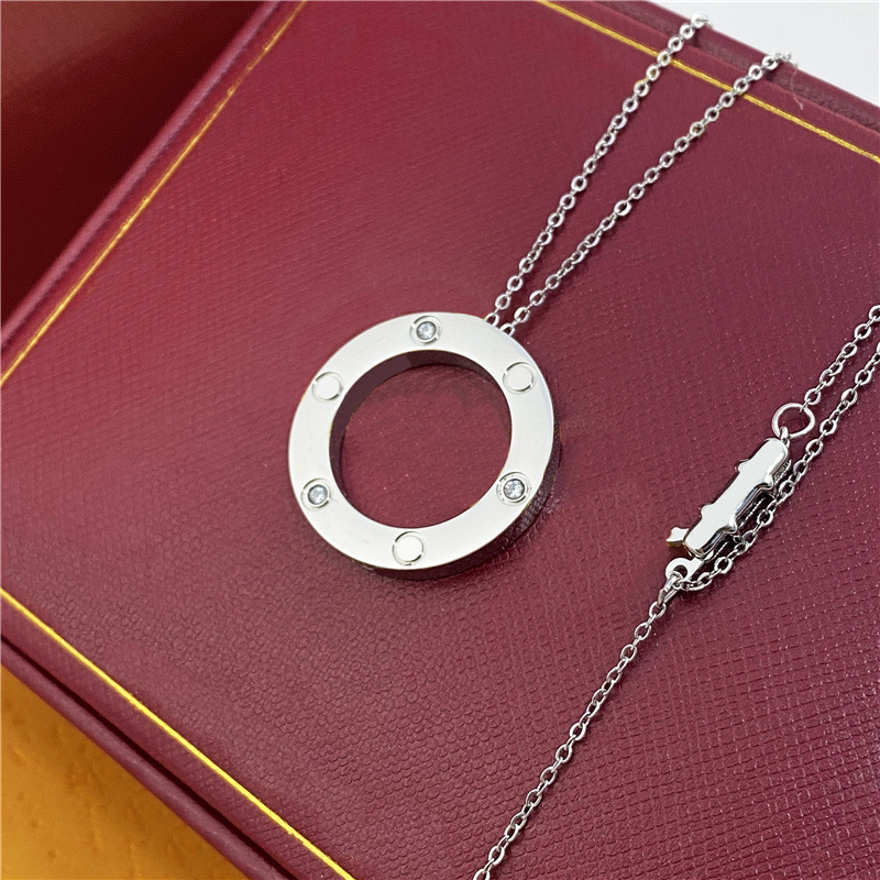 designer necklace classic C style big circle pendant necklaces fashion luxury design south american 18K Gold Plated round shape necklace party gi-image-877011320
