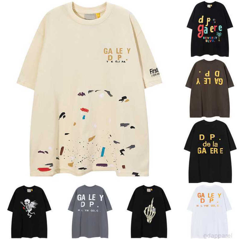 

2023 Tees Galleries t Shirts Mens Women T-shirts Cottons Man s Casual Shirt Luxurys Clothing Street Shorts Sleeve Clothes 2031, 18