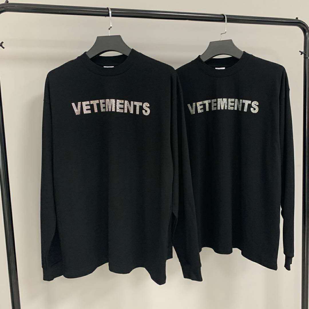 

2023ss Fashion Brand Vetements t-shirts Men T-shirt Logo Hot Diamond Tags Oversized Designer Cotton Loose Long T-shirt Men Tops Hiphop, Black