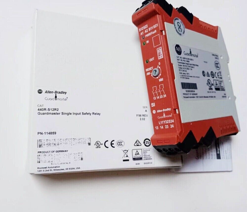 

New AB 440R-S12R2 Guardmaster Single Input Safety Relay 440RS12R2