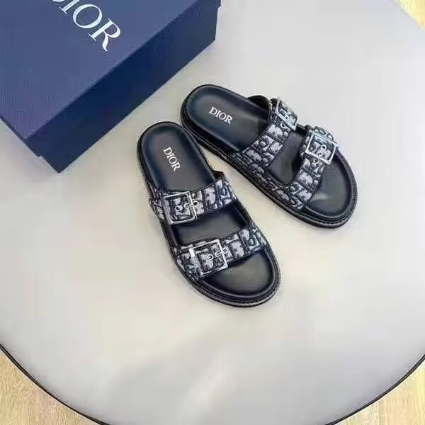 

Burberry hat dior sandals Fashion sneakers