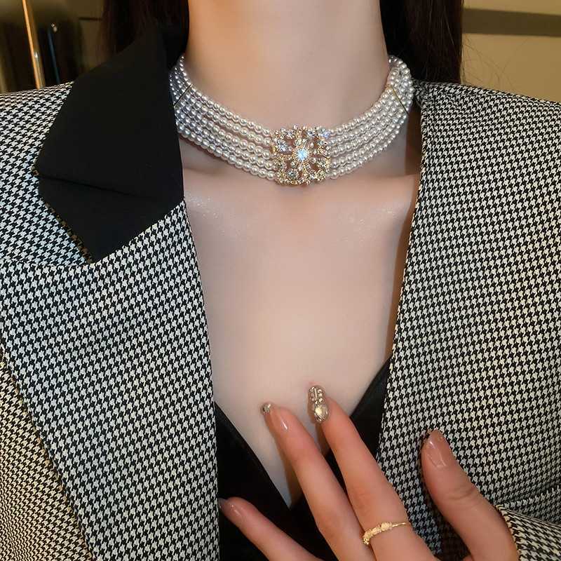 

Beaded Necklaces Vintage Palace Multilayer Pearl Choker for Women Luxurygeometric Crystal Weddings Bride Jewelry 2023 230613