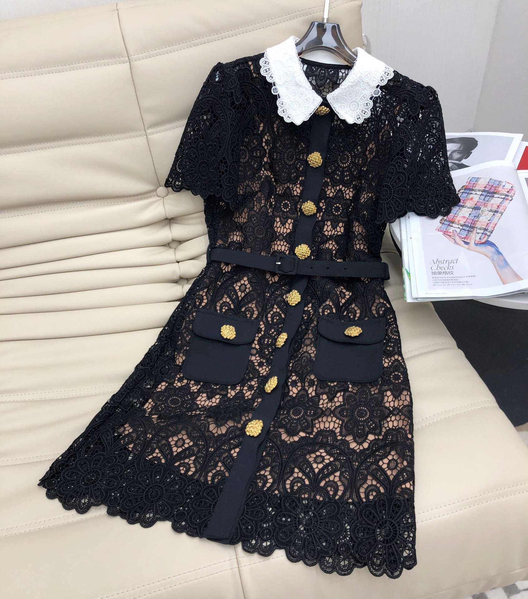 

Casual Dresses Women Two Piece Lace Dress Sets Lace Hollow out Peter pan Collar Single-breasted Short Sleeve Female Robes With Belts 2023, Same as picture