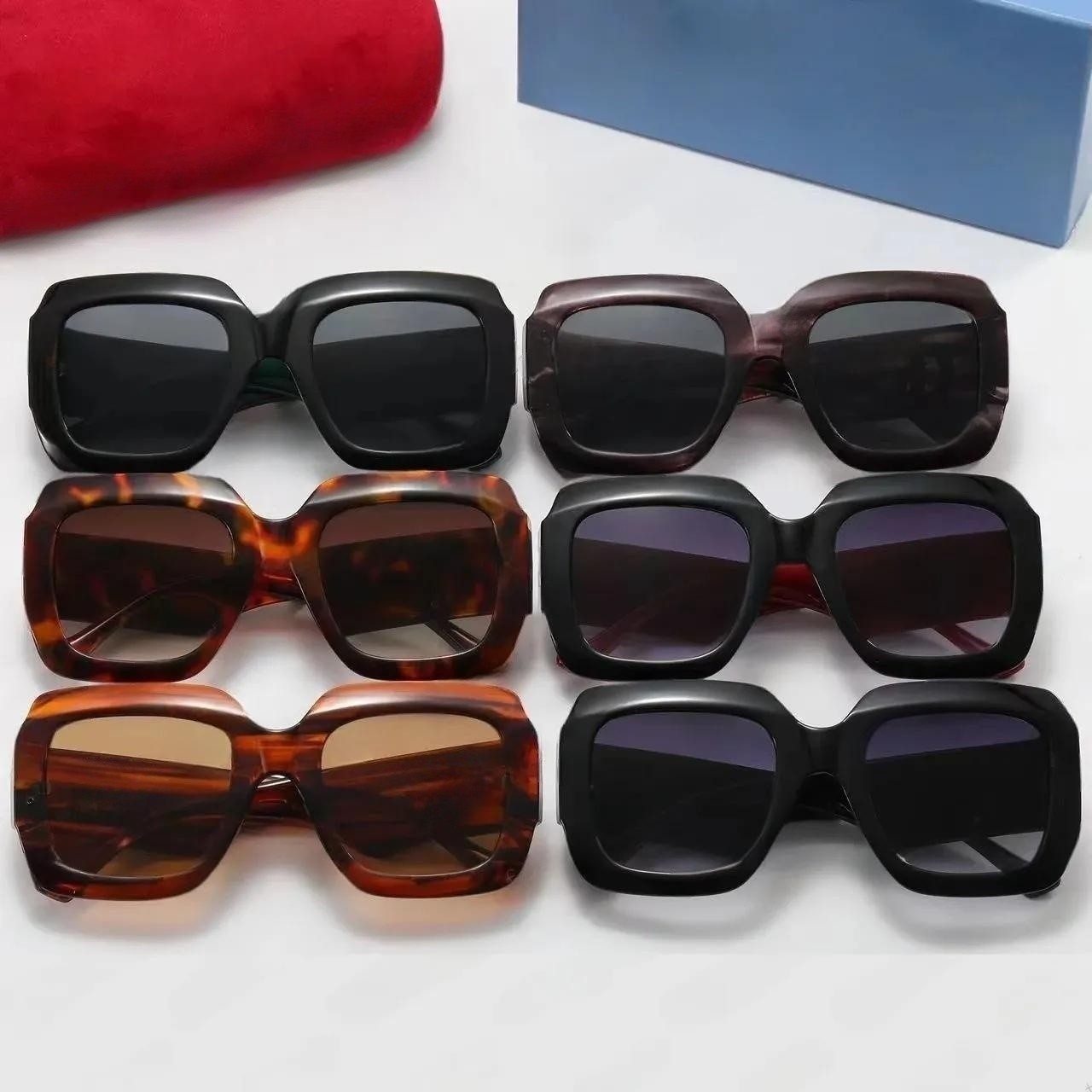 

Luxury Designer senior Goggle Eyewear letter frame Vintage Metal Sun Glasses womens Mens