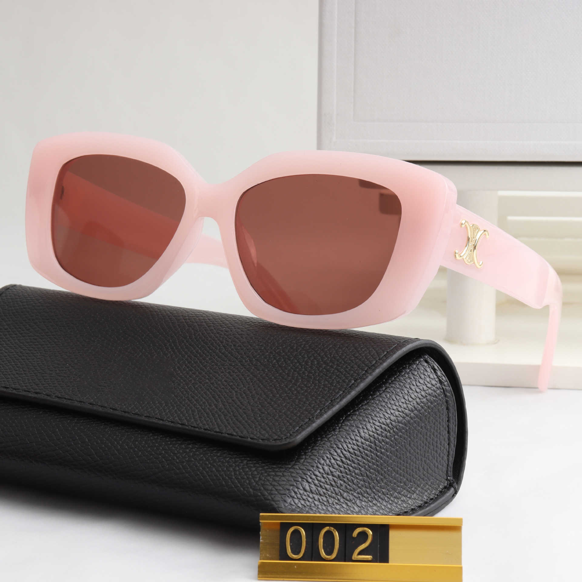 

Frames 2023 New C Family Fashion Polygonal Arc de Triomphe Pink INS Network Red Style Women's Sunglasses