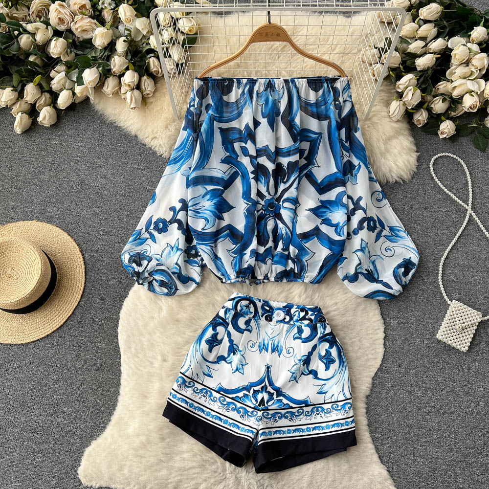 

Two Piece Dress Summer Blue and White Porcelain Print Off Shoulder Blouse Tops + High Waist Shorts Suit Runway 2 Pieces Set for Women 2023, Same as picture