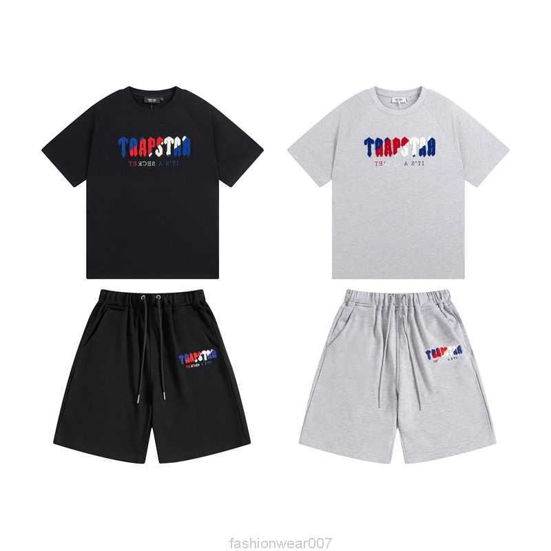 

Designer Fashion Clothing Tees Tsihrts Shirts Trendy Trapstar Blue Red Towel Embroidery Summer Mens Womens Pure Cotton Shorts Tshirt Trendy Rock Hip hop Cotton Stre, Grey coat