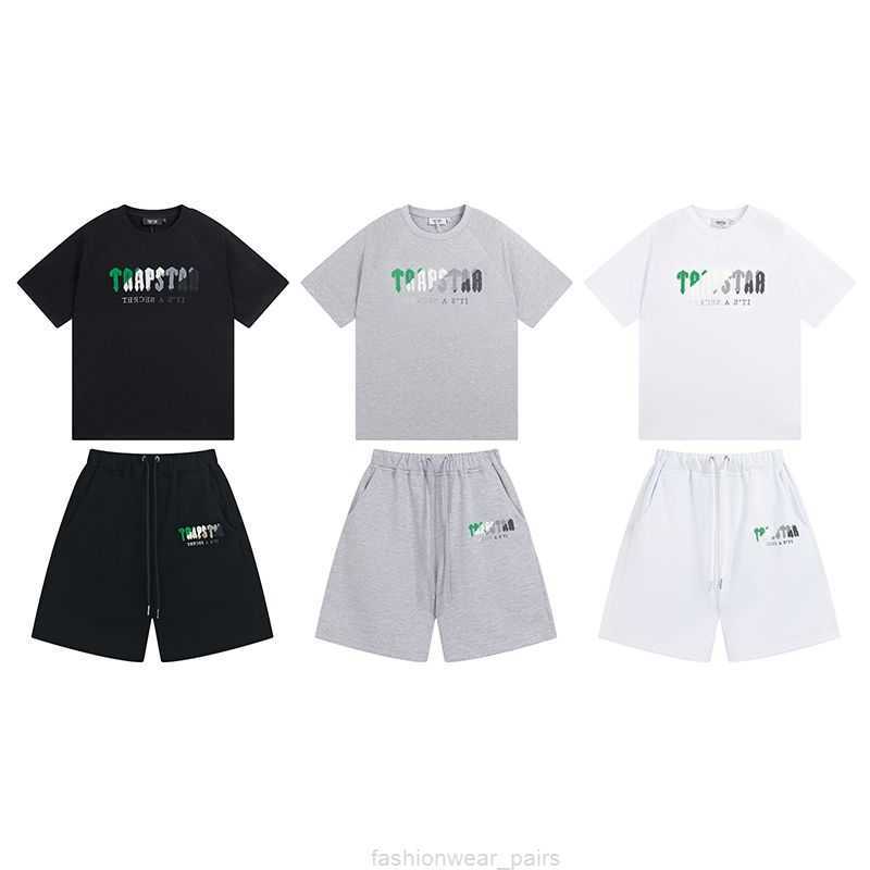 

Designer Fashion Clothing Tees Tsihrts Shirts New Fashion Trapstar Lettered Casual Sportswear Tshirt Set Mens Womens Tshirt Shorts Twopiece Set Rock Hip hop Cotton, White coat