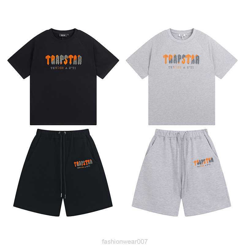 

Designer Fashion Clothing Tees Tsihrts Shirts Trapstar Orange Grey Towel Embroidery Fashion Brand Loose Casual Mens Womens Fashion Short Sleeve Shorts Set for Men R, 642 black shorts