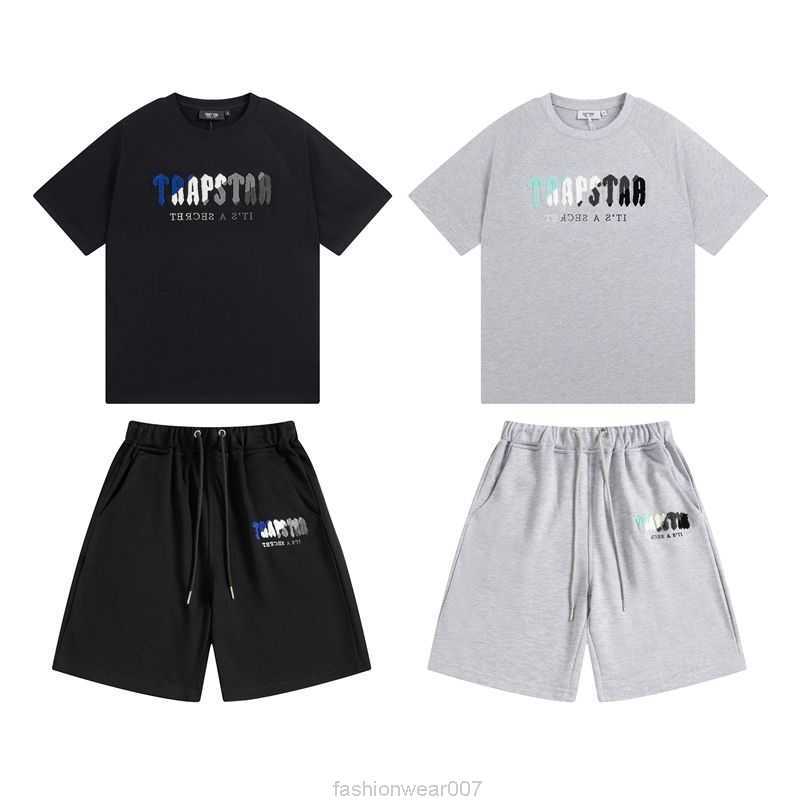 

Designer Fashion Clothing Tees Tsihrts Shirts Small Niche Brand Trapstar Minimalist Letter Towel Embroidered Short Sleeved Summer Pure Cotton Casual Mens Womens S, Black top