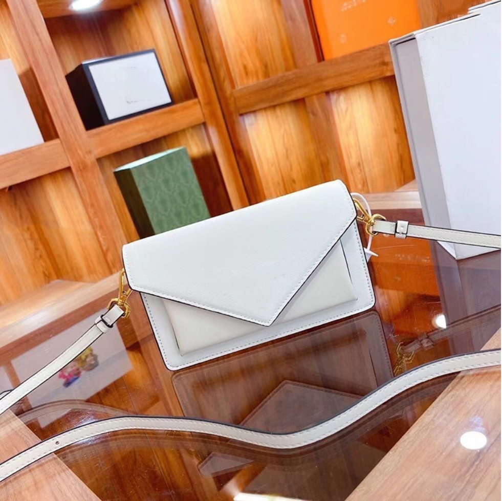 

Envelope Bag Fashion Designer bags Ladies Shoulder Bag Genuine Leather Messenger bags with Chain High Quality pink bag, White