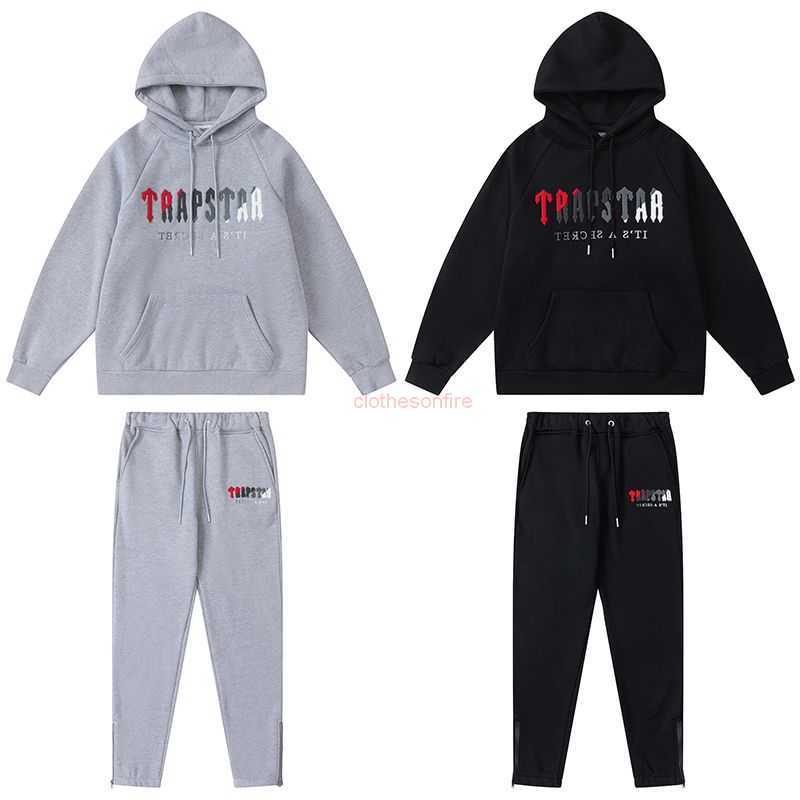 

Designer Clothing Mens Sweatshirts Fashion Streetwear Autumnwinter Trendy Trapstar Long Sleeve Sweater Set Embroidery Set Pants Pullover jacket Jumpers Tops Spo, Shipping fee