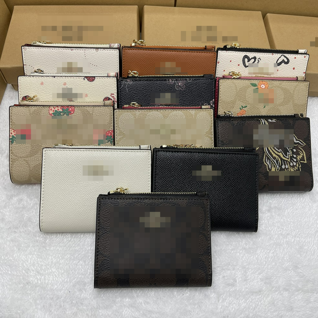 

78002 76879 78240 76880 87083 Scratch Resistant Leather Women Short Wallet, Color