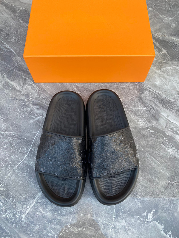 

Pool Pillow designer sandals famous designer slides women shoes flip flop flat mules Slipper Padded Front Strap Slippers 0616, 01