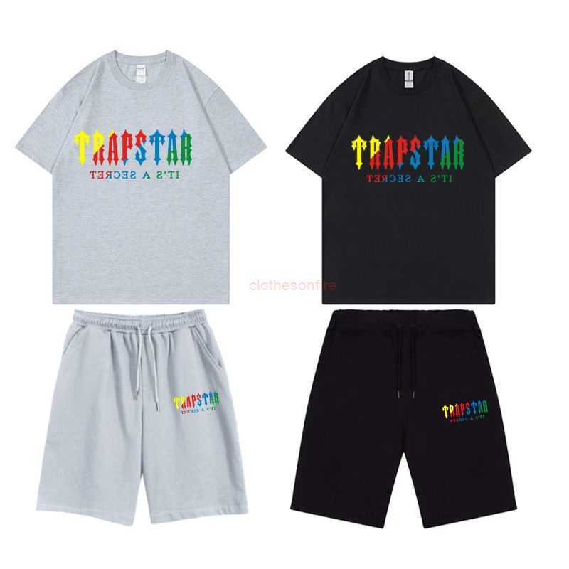 

Designer Fashion Clothing Mens Tracksuits Tees Tshirts Shirts Shorts Trendy New Trapstar Alphabet Print Summer Mens Womens Tshirt Shorts Set Cotton Short Sleeve 2p, Shipping fee
