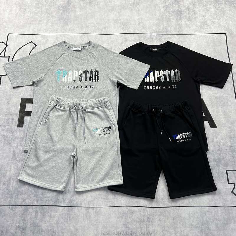 

Designer Fashion Clothing Tees Tsihrts Shirts Pika Trapstar Summer Embroidery Short Sleeve Set Rock Hip hop Cotton Streetwear Tops, Black