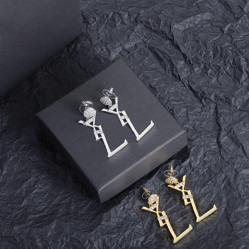 

Women Earrings Big Diamond Earings Dangle Luxury Designer Jewlery Chandelier Charm Jewellery Y Letter Stud Earring Pearl Hoop Earing 236191C