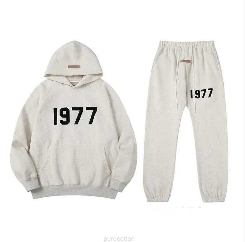 

2023 Designer Hoodies 1977 High Street Couple Men's Sweatshirts Designers Hoodie Essentia Hooded for Mens Fog God of Multi Thread Flocking Size EUR S-XL23, Shipping fee