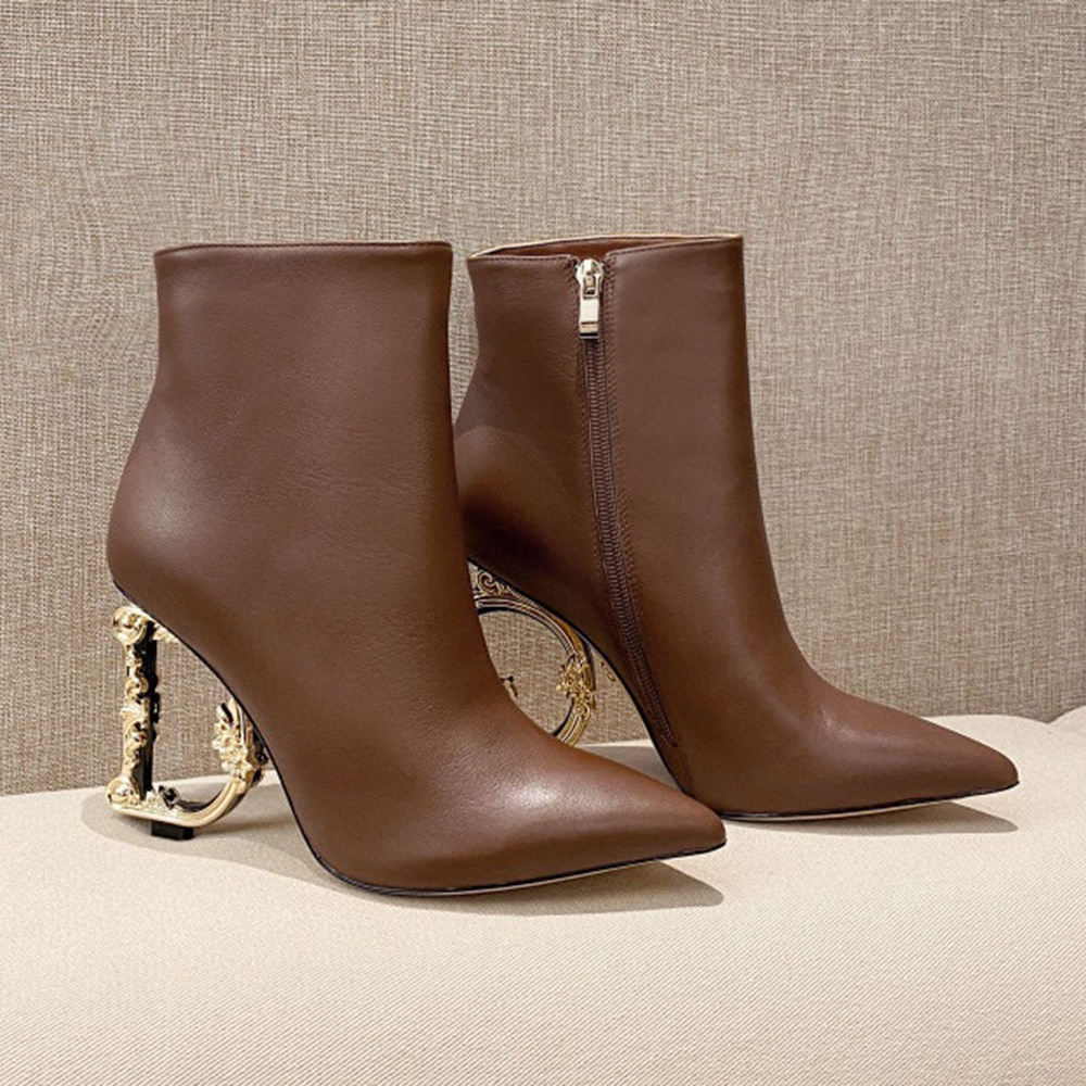 

Sculpted high-heeled Ankle boots Metallic high heels pointed side zip Brown calfskin leather outsole Booties for women luxury designer shoes 10.5c m With box