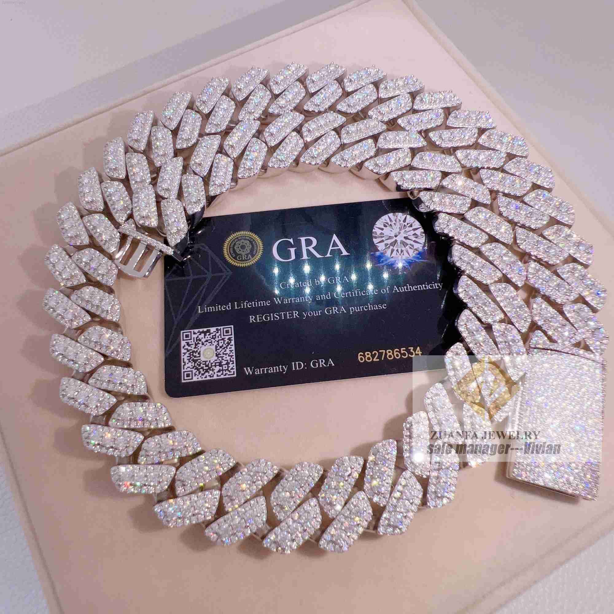 

Popular Wholesale 925 Sterling Silver Pendants Vvs Moissanite Cuban Link Chain