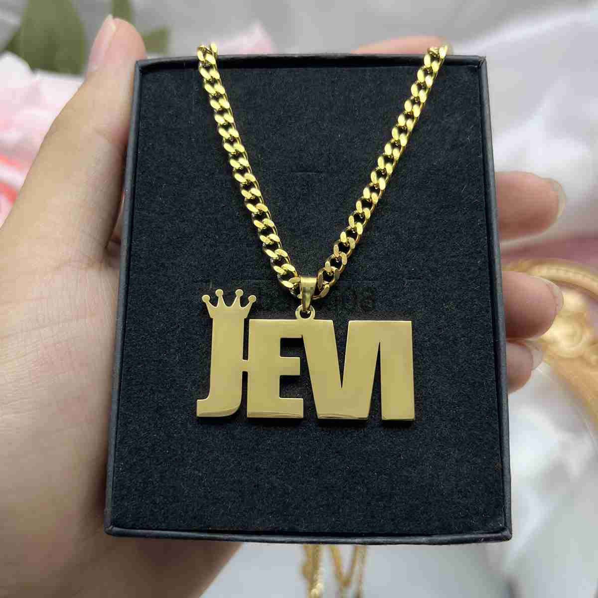 

Pendant Necklaces Custom Movable Big Name Pendant Neckle Stainless Steel Cuban Chain Nameplate Personalized Neckle For Women Fashion Jewelry J230620