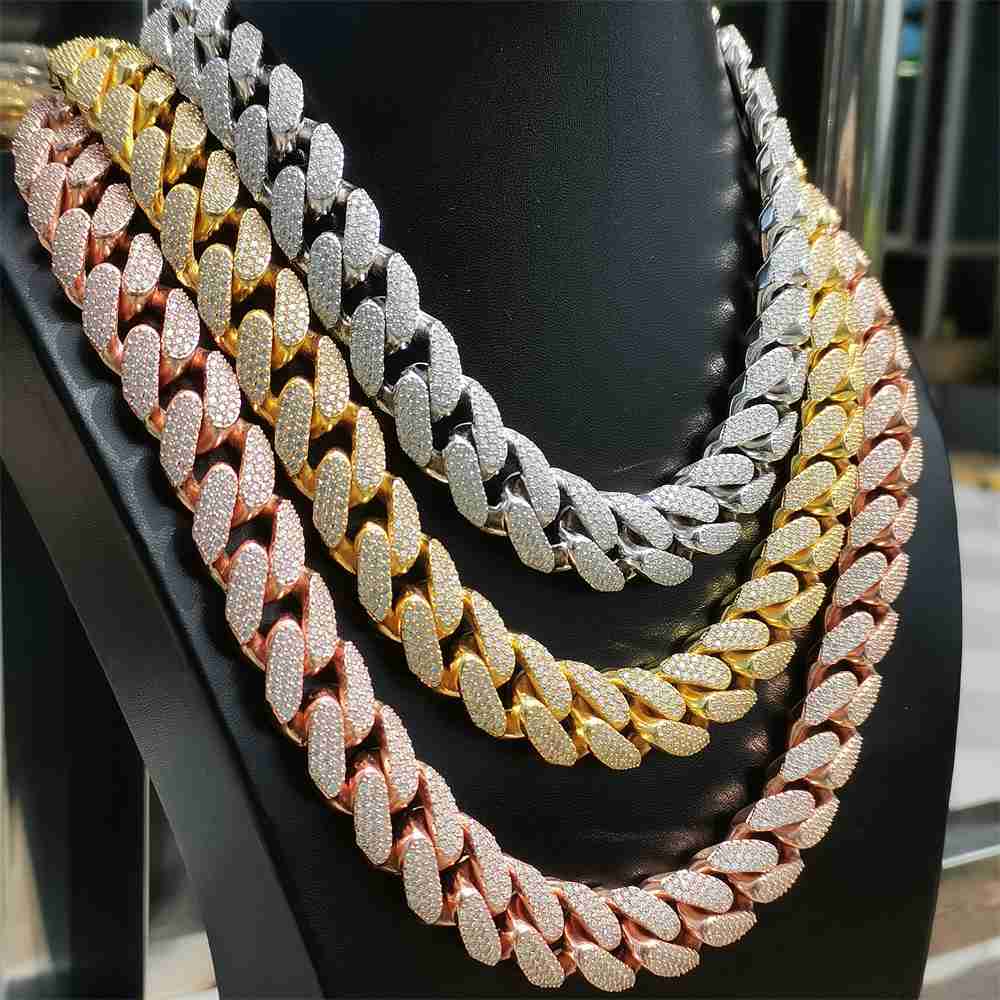 

Pass Diamond Tester with Gra Certificat Iced 3 Rows 18mm Moissanite Hip Hop Silver Maimi Vvs Moissanite Cuban Chain