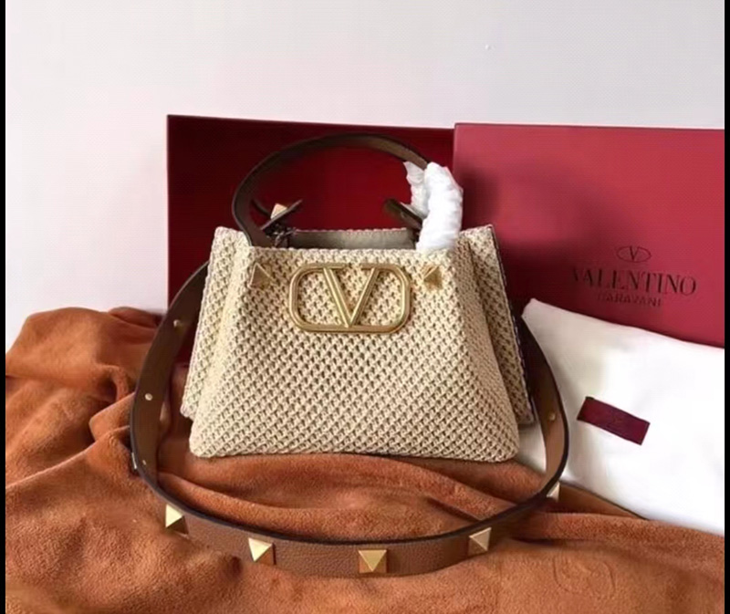 

Luxury designer lv balenciaga Valentino bag luxury brand, Lv+box