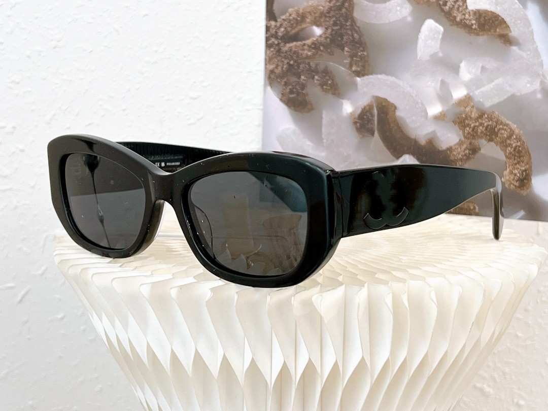 

high quality Black sunglasses ch 5493 Designer Sunglasses men famous fashionable Classic retro luxury brand eyeglass fashion sunglasses for women with box