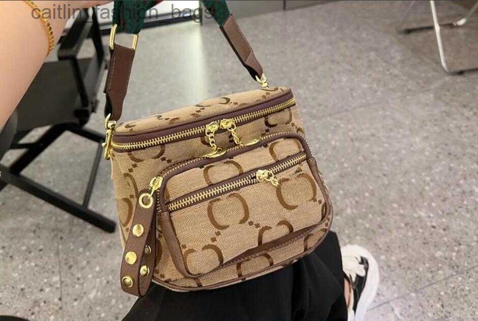 

Cross Body DESIGNERS Crossbody Bag Messenger Bags Female HandBag Camera Style Purse Luxury Canvas Handbags Leather Clutch Fashion Cross Body Shoulder Bag, Khaki