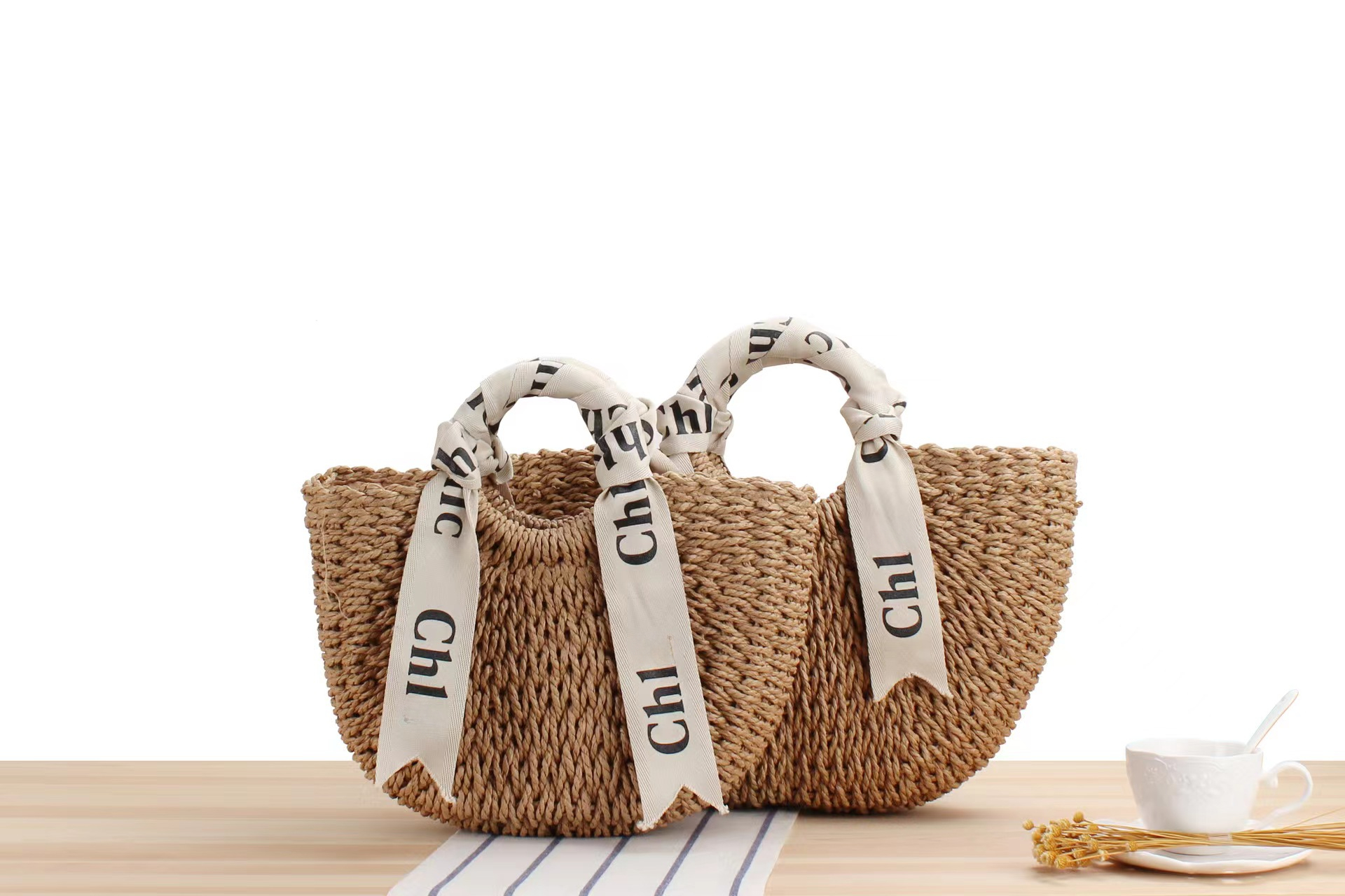 

Tote straw bag, summer shoulder bag bag, handbag moon bag beach travel shopping bag., Brown