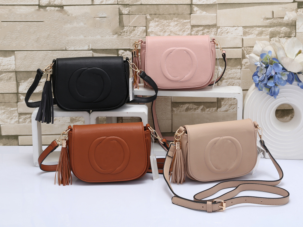 

Designer Crossbody Bags Four Seasons Camera Bag Crossbody Bag Designer Purses Handbags Women Men Luxury Famous Brands High Quality New, Black