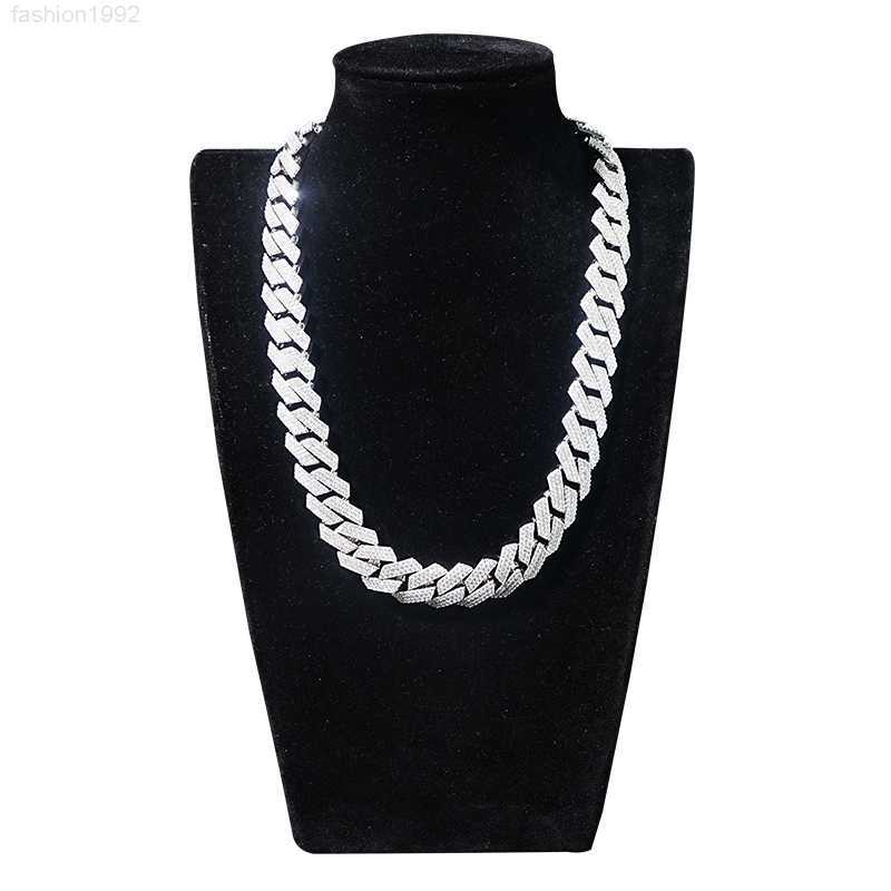 

Hip Hop Iced Out Street Wear Men's Cuban Chain 15mm Moissanite Jewelry Diamond S925 Sliver 14k Karat Gold Necklace Cuban Chain