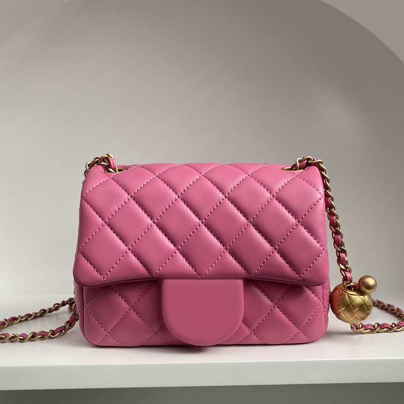 

Designer Mini Flap Bag 17CM Adjustable Buckle Chain Bag 10A Lambskin Mini Crossbody Bags With Box C079