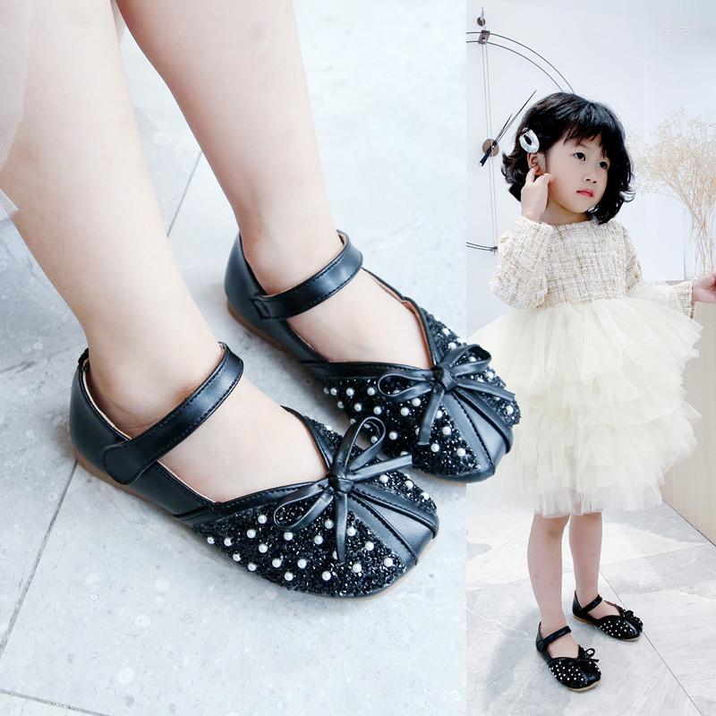 

Athletic Shoes Girl Princess Autumn 2023 Korean Soft Bottom Diamond Fashion Magic Stick Leather Bow Knot Anti Slip Single, Silver