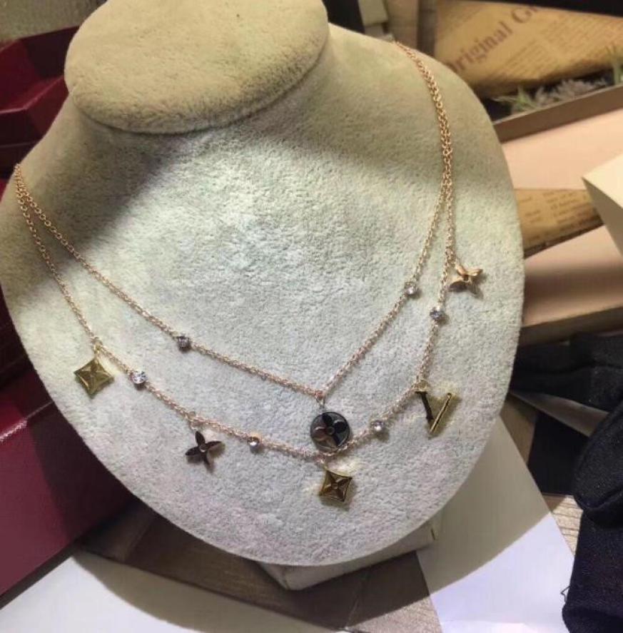 

Fashion2020 luxury designer jewelry women necklace double layer designer sweater necklace delicate carved necklace high quality j5618057