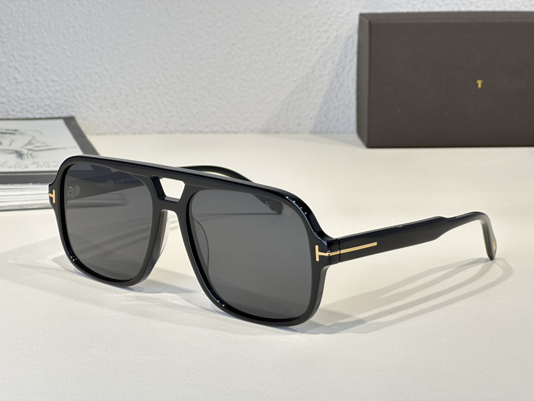 

Leisure TOMFORD Sunglasses Male and female designers retro large frame plate sunglasses black frame Sunglasses driver outdoor