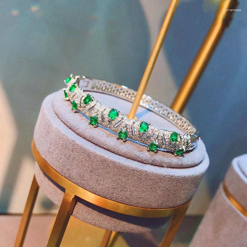

Bangle Luxury Ladies 925 Silvery Bracelet Inlay Oval Shine Cubic Zirconia Exquisite Geometry Women Wedding Engagement Banquet JewelryBangle