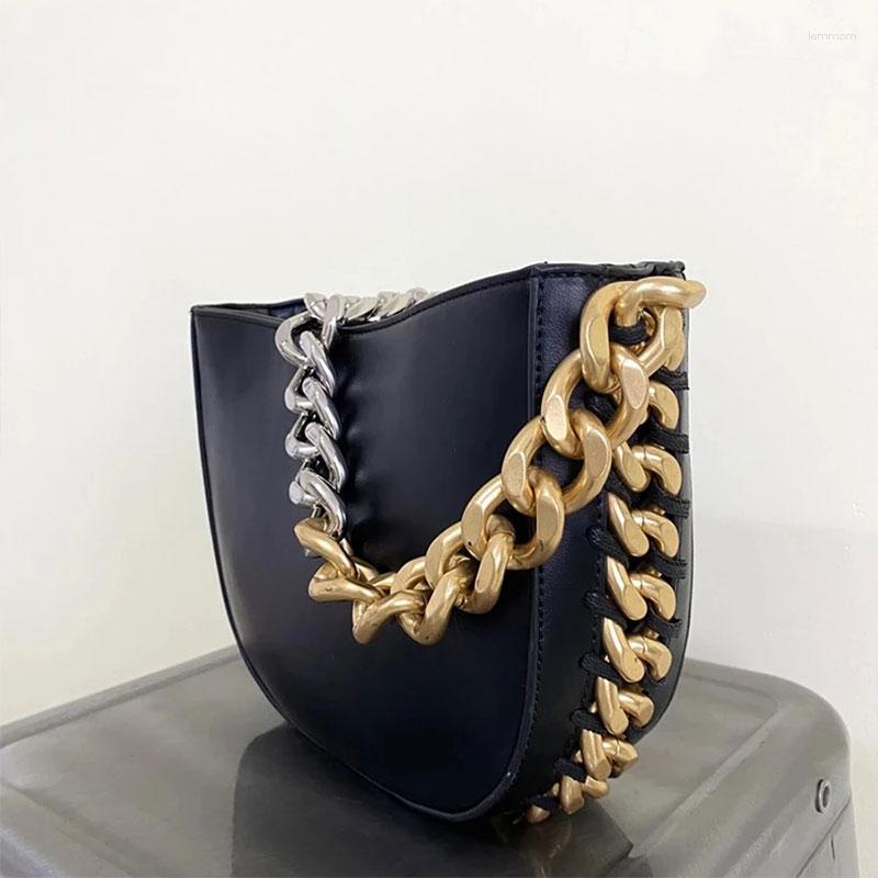 

Evening Bags Women Leather Tote Bag High Quality Large Capacity Underarm Shoulder Fashion Chain Handbag Simple Casual Handbags, Beige