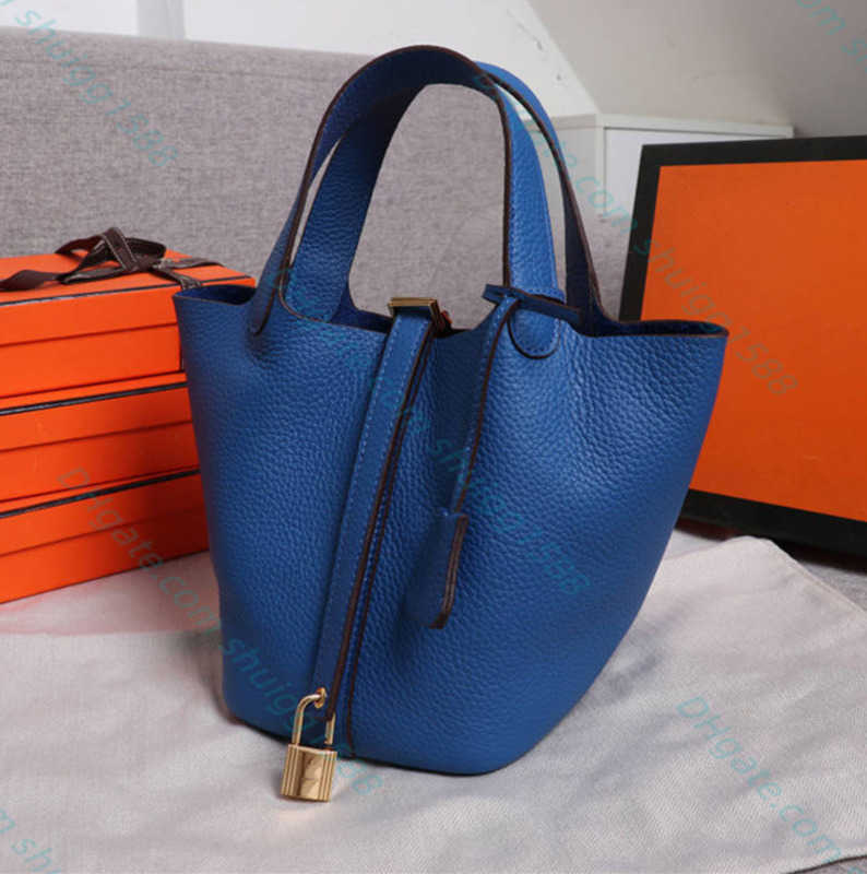 

Women Fashion Designers Cross Body Bags With Lock Bucket Bags Fashion Style Buckle Shoulders Bag Buckle Handbags Clutch Totes Hobo Purses Wallet, Baby blue