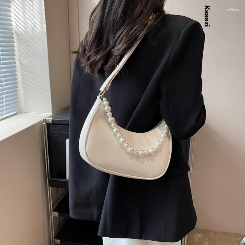 

Evening Bags Fashion Handbags For Women With Pearl Chain Crossbody Party Luxury Designer Pure Leather Cross Shoulder Versatile 2023, Black