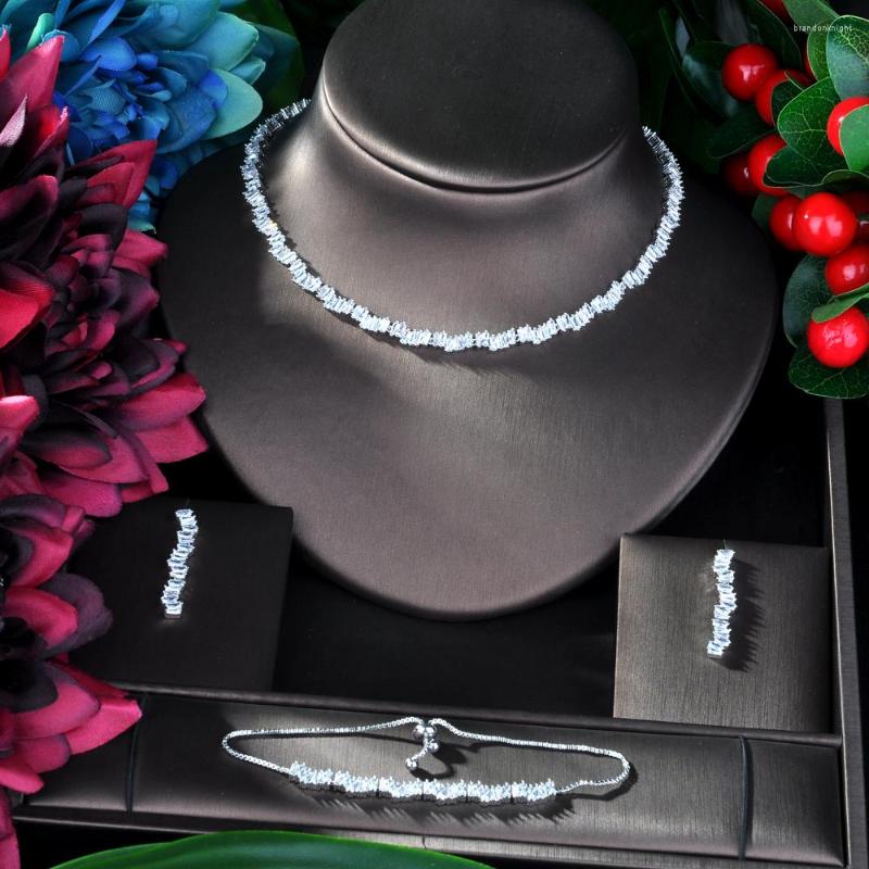 

Necklace Earrings Set Fashion Luxury Shinning Flower Leaf Women Wedding Naija Bridal Cubic Zirconia Dubai Dress Jewelry N-37, Picture shown