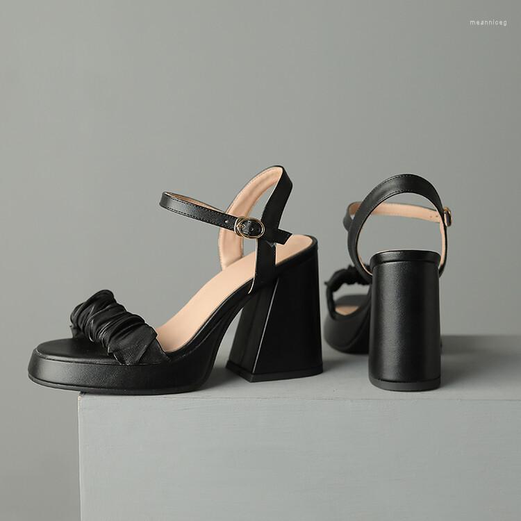 

Sandals Large Size Oversize Big Platform Shoes Thick Heel Lady Pleats Fashion Trend Comfortable Simple And Elegant, Black