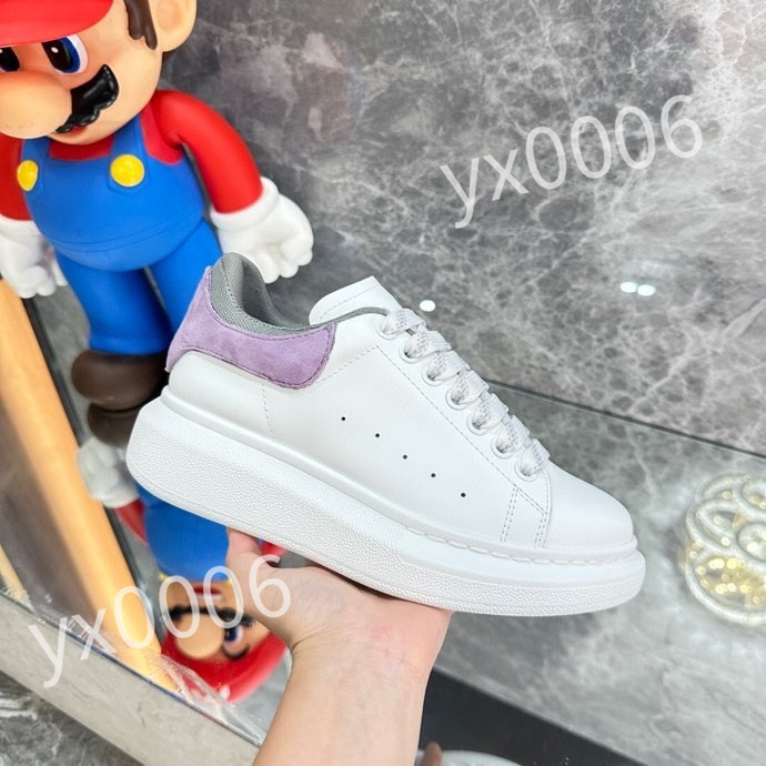 

New top Hot Luxurys Designers sneaker Casual Shoes Sole White Black Leather Womens mens high-quality Flat Lace Up Trainers sneakers size 35-46, 11