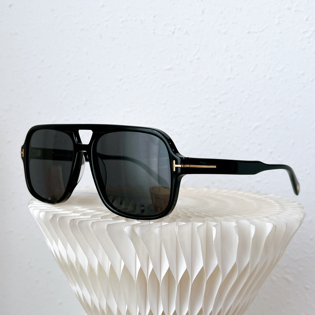 

Classic and atmospheric TOMFORD sunglasses, cool and handsome glasses, unisex designer, casual and versatile sunglasses