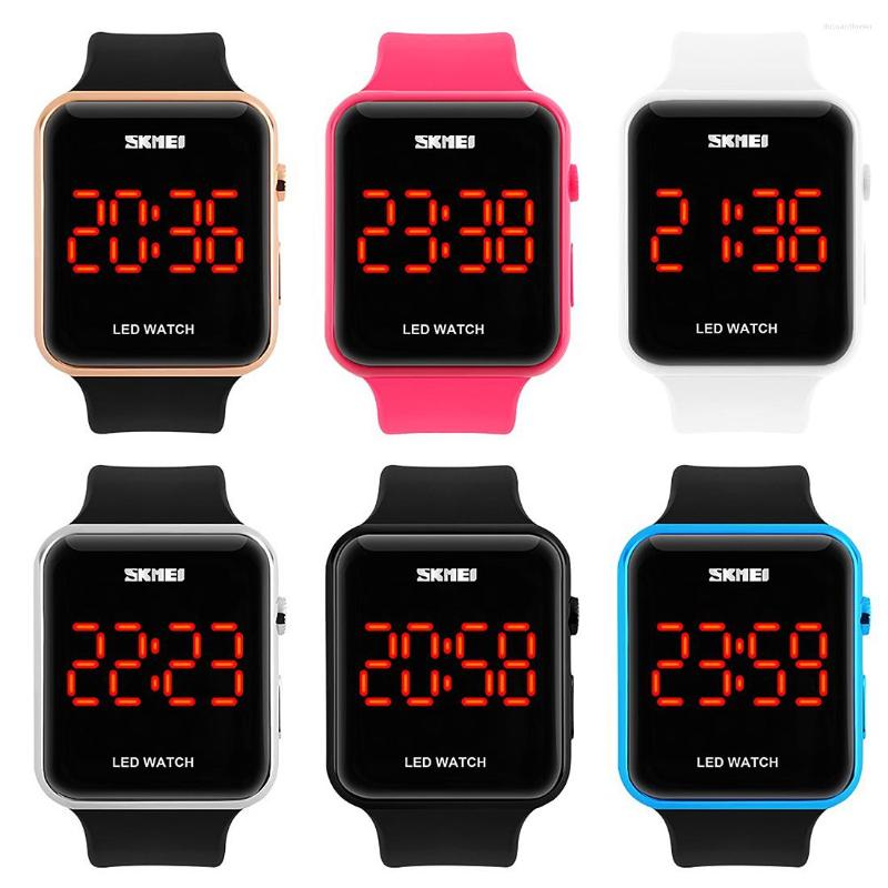 

Wristwatches SKMEI Brand Watch Women Fashion Casual Quartz Men Watches Montre Femme Silicone Waterproof Sport