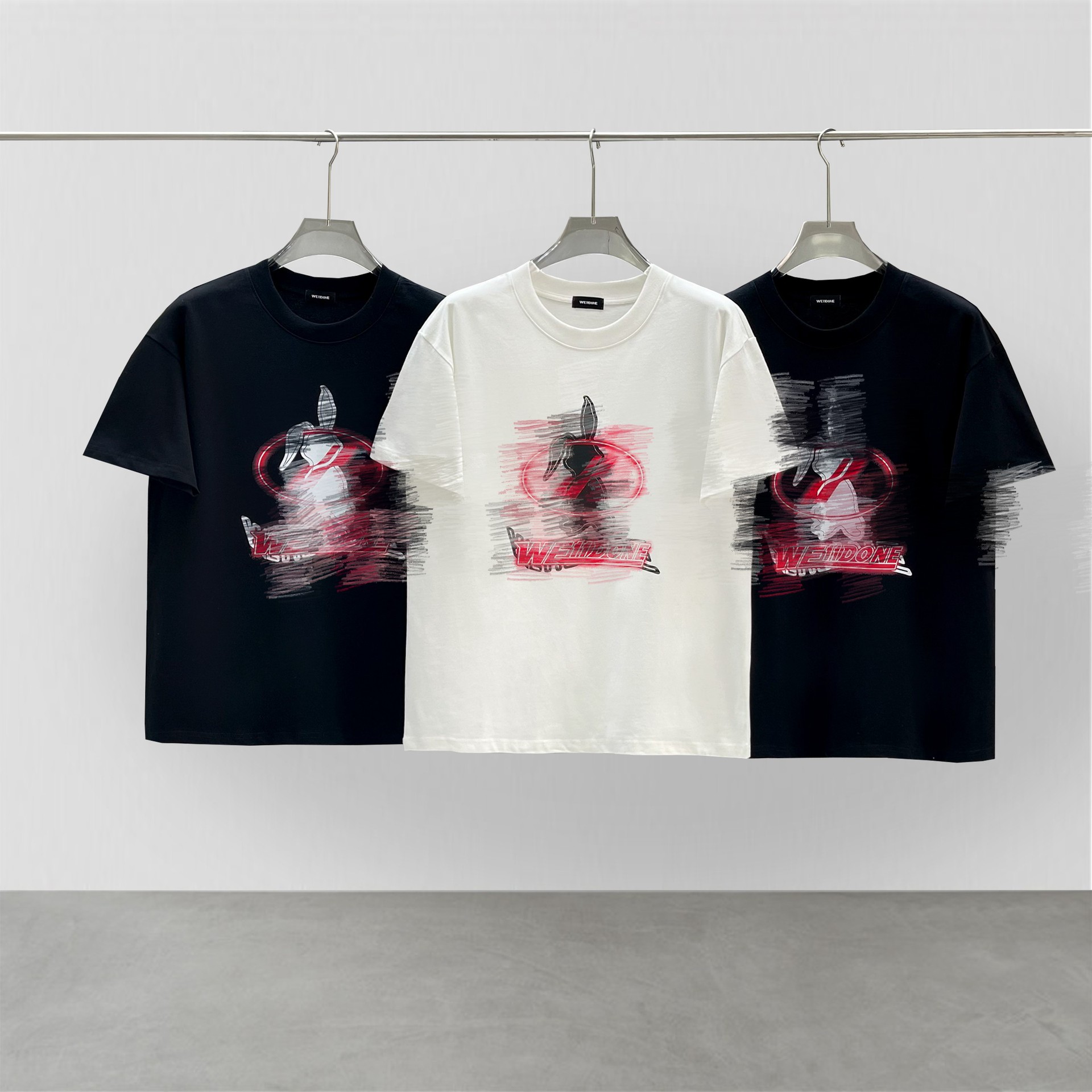 

Black White Men' T Shirts Tees Letter Cotton Loose Men Women Shirt