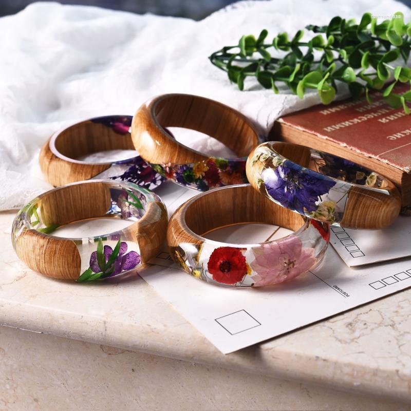 

Bangle 2023 Handmade Resin Bracelet With Real Wood Purple Dried Flower Bohemia Style Christmas Gift Raym22