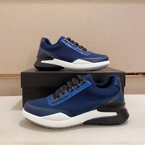

Designer spring and summer men splicing sports casual shoes anti-wear shockproof breathable full matching shoes black and white blue three classic color options