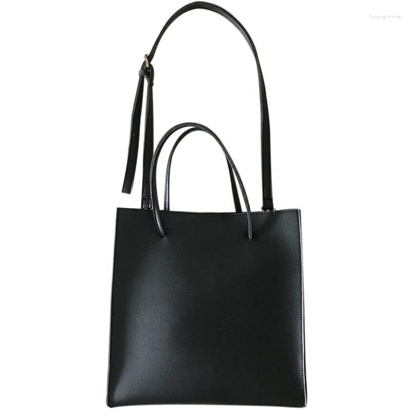 

Evening Bags 2023 Korean Ins Spring Style Versatile Diagonal Straddle Bag Leisure Temperament Large Capacity Solid Color Single Shoulder, Black