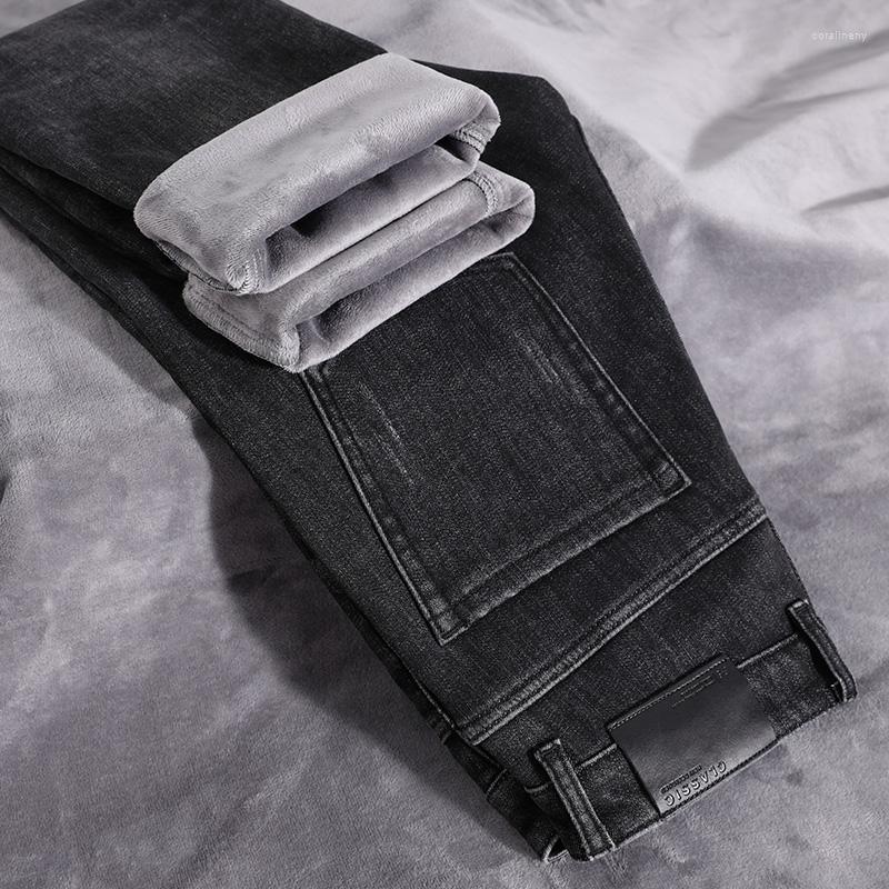 

Men's Jeans 4-color Fleece Men's Clothing Winter Warm Thickened Straight Elastic Loose Denim Trousers Male Velvet Pants, Black